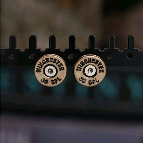 New Fp WINCHESTER 38 spl  BULLET western Cowboy Stud Earrings - Picture 8 of 9